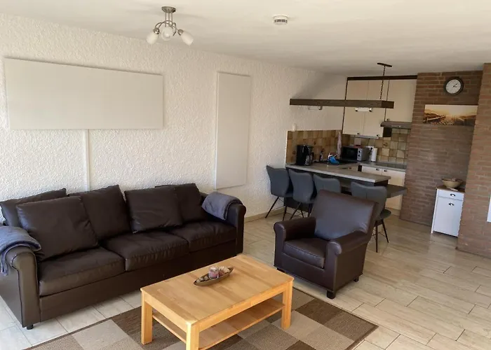 Puustpaus Strandnah Wohlfuehlen 度假居